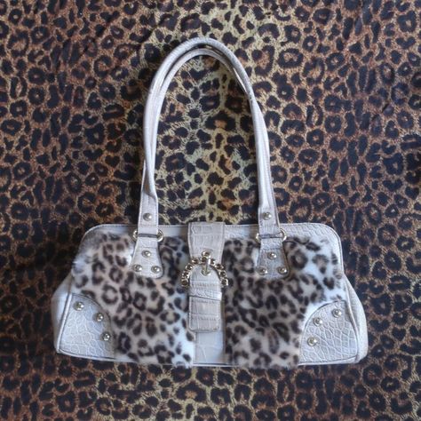 Y2K faux fur leopard print shoulder bag. Like new... - Depop 2000s Purse, 2000s Bags, 2000s Nostalgia, Juicy Couture Jewelry, Fur Bag, Cute Purses, Cute Bags, Fashion Killa, Juicy Couture