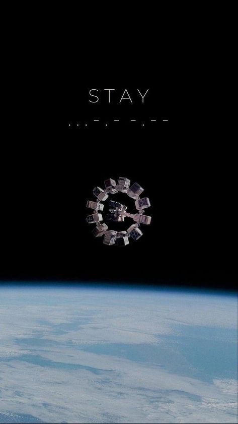 Interstellar Movie, Pinterest Wallpaper, Space Phone Wallpaper, Wallpaper Sky, Space Artwork, Movie Posters Minimalist, Wallpaper Space, Movie Wallpapers, Minimalist Wallpaper