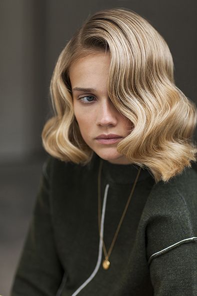 INSTYLE UK Florrie ph Cecilie Harris Wave Hairstyles, Finger Wave Hair, Wedding Hairstyles And Makeup, Short Hair Waves, Looks Pinterest, Hair Envy, Wedding Hair And Makeup, Great Hair, Hair Waves