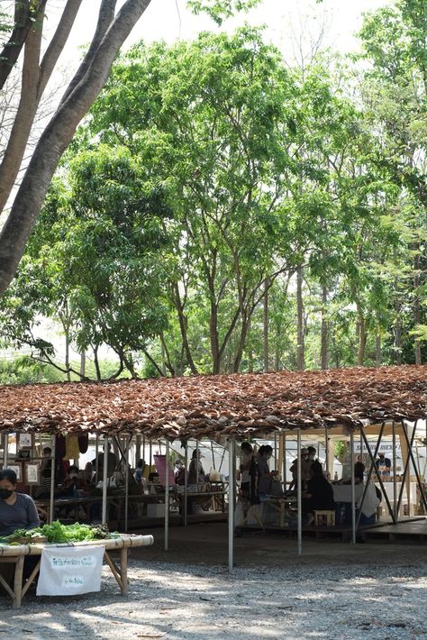 Pavilion In Forest, Forest Pavilion, Tokyo Architecture, Pocket Park, Hidden Valley, Architecture Photo, Land Art, Portsmouth, Chiang Mai