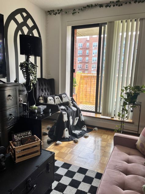 Small Goth Apartment, Spooky Apartment Aesthetic, Alt Apartment Decor, Apartment Black Aesthetic, Spooky Aesthetic Room, Small Apartment Living Room Black, Gothic Studio Apartment, Goth Studio Apartment, Alternative House Decor