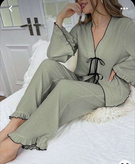 Winter Home Outfit, V Neck Long Sleeve Shirt, Comfort Home, Shirt Pant, Plain Pants, Pant Sets, Womens Pyjama Sets, Short Sleeve Cardigan, Pajama Set Women