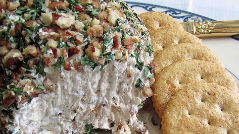 Tuna Ball, Tuna Balls Recipe, Tuna Balls, Ball Recipes, Canned Tuna, Cheese Ball Recipes, Tuna Recipes, Vegan Appetizers, Cheese Balls