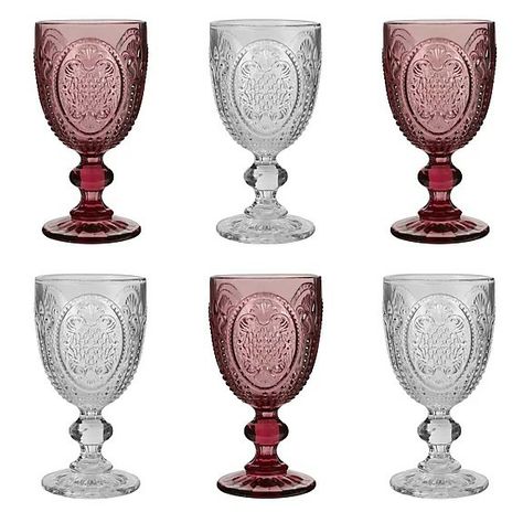 Wedding Goblets, Drink With Friends, Glass Goblets, Wedding Decorations Ideas, Serving Wine, Drinking Accessories, Glass Repair, Entertaining Friends, Drinking Wine