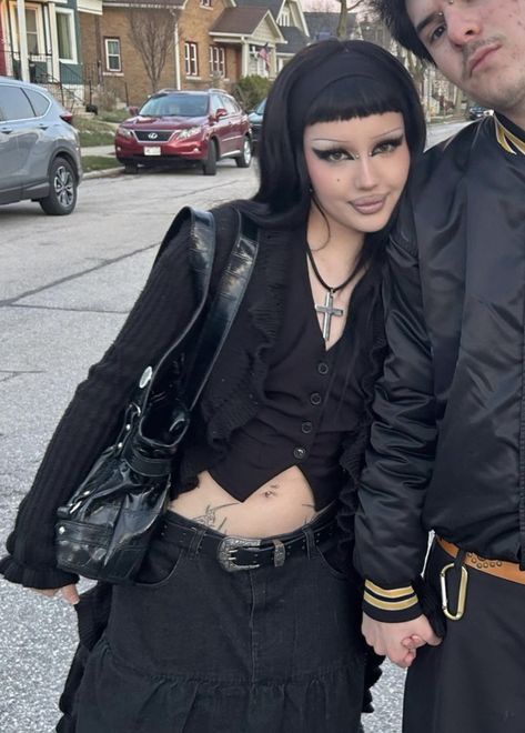 Goth Muscle Mommy, Black Alt Aesthetic, Alt Going Out Outfits, Alt Party Outfit, Summer Punk Outfits, Alternative Street Style, Mid Size Alternative Fashion, Goth Club Outfit, Alt Mom