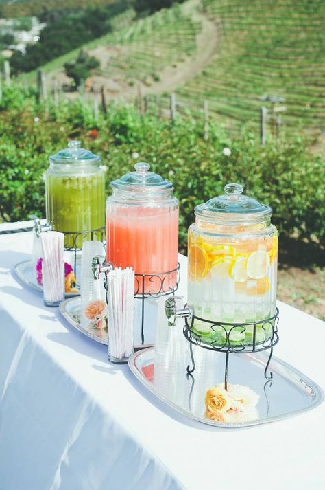 Catering Drinks, Passed Appetizers, Bridal Shower Drinks, Wedding Drink Station, Restaurants In Los Angeles, Wedding Caterer, Drink Display, Drink Stand, Party Drinks Alcohol