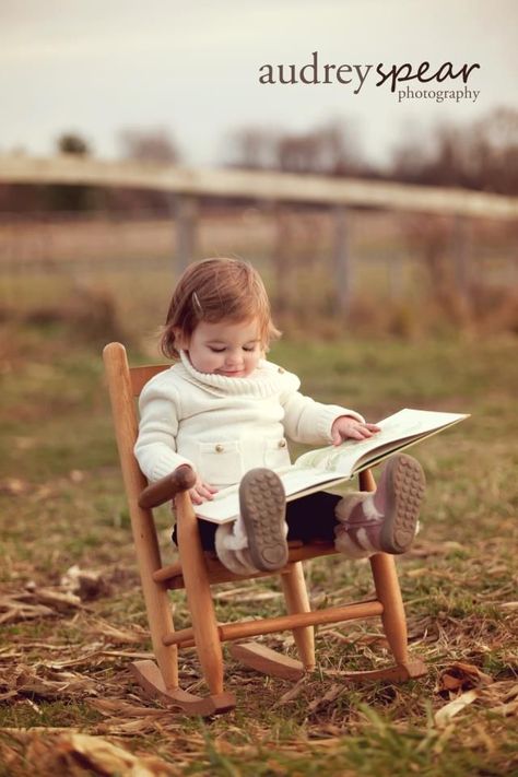 Reading in a rocking chair would be close to quintessentially my daughter. Rocking Chair Pictures Photo Shoot, Baby Picture Ideas, Tiburon California, Ideas For Photography, Christmas Pics, Toddler Photos, Baby Pic, Chair Pictures