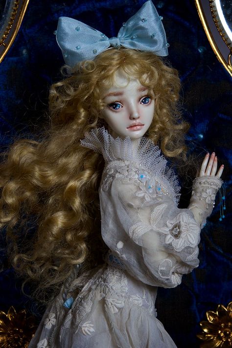 Kay | Kay – 2010-2019 This is Kay, a 2010 original resin dol… | Flickr Svetlana Kuznetsova, Marina Bychkova, Wig Headband, Big Eyes Artist, Resin Doll, Dimensional Embroidery, Enchanted Doll, Painted Eyes, Fantasy Art Dolls