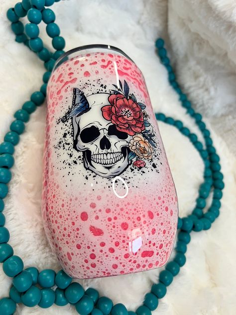 Epoxy Tumbler Ideas Halloween, Coral Tumbler, Peekaboo Skull Tumbler, Goth Tumbler Cup, Glitter Skull Tumbler, Skull Wine, Sugar Skull Tumbler, Girl Skull, Skull Tumbler Wrap