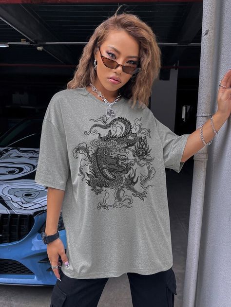 Dragon Graphic, Chinese Dragon, Hippie Outfits, Women T Shirts, Oversized Tee, Aesthetic Outfits, Drop Shoulder, Womens Tees, Sequin Skirt