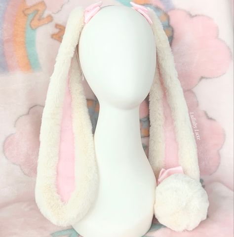 @lullaby_luxe on insta♡ Lop Bunny, Silly Clothes, Bunny Ears Headband, Bunny Painting, Wire Headband, Kawaii Bunny, Kawaii Accessories, Dope Fashion, Bunny Ears