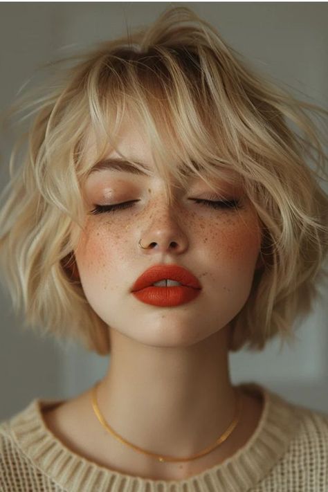 Stylish Haircuts for Fine Hair: From Bobs to Pixies and Beyond Short Hair With Bangs Reference, Face Photo Reference For Drawing, Cute Blonde Short Hair, Faces Art Reference, Reference Photos People, Fun Hair Cuts, Cute Short Haircut Ideas, Hair Reference Photo, Short Hairstyle Blonde