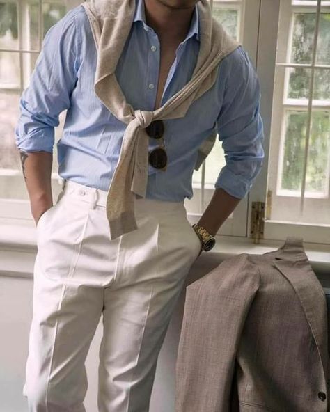 Embrace Timeless Elegance with 2024's Top Old Money Outfits for Men: A Guide to Sophisticated Style 90s Old Money Fashion Men, Old Money Style Men Classy, Preppy Old Money Outfits Men, Mens Old Money Style, Elegant Classy Outfits Men, Old Money Men Aesthetic, Old Money Outfits Men, Money Dress, Money Men