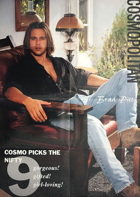 This is what "sexy" looked like in 1993, according to old issues of Cosmo: Gold hoop earrings, pink silk shirts, and a whole lot of chest hair. Brad Pitt Long Hair, Men Long Hair, Brad Pitt Photos, Brad Pitt And Angelina Jolie, Marlon Teixeira, Suit Men, Brain Breaks, Handsome Actors, Long Hair Styles Men