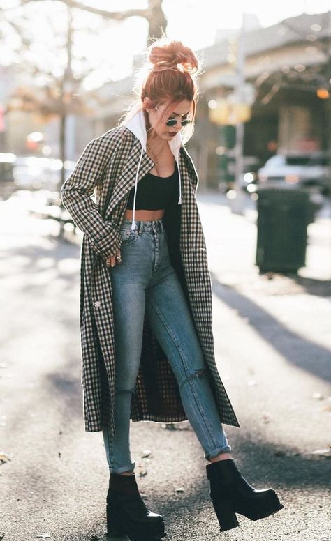 Grunge inspiration Summer Outfits Women 30s, Casual Summer Outfits For Women, Grunge Look, Plaid Skirt, Edgy Outfits, Fashion Mode, Casual Summer Outfits, Mode Inspiration, Season Winter