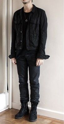 Male Style Aesthetic Dark, Smart Alternative Outfit Men, Dark Grunge Male Outfit, Goth Looks Outfits Men, Goth Outfits Men Punk Rock, Soft Punk Fashion Men, Mens Casual Goth Outfits, Goth Western Style Men, Comfy Goth Outfits Men