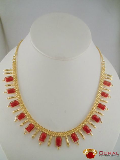 Style your wedding look with this tulip red coral necklace.. Coral Necklace Indian, Tulip Beads, Hindu Jewelry, Red Coral Jewellery, Coral Jewelry Set, Pearl Earrings Designs, Red Coral Necklace, Handmade Crystal Jewelry, Gold Jewelry Simple Necklace