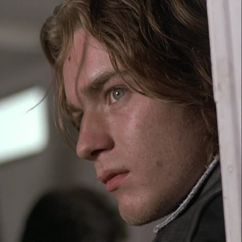 Ewan Mcgregor 90s, Alex Law, Shallow Grave, Sam Reid, General Kenobi, Ramona Flowers, Ewan Mcgregor, Eye Roll, Obi Wan Kenobi