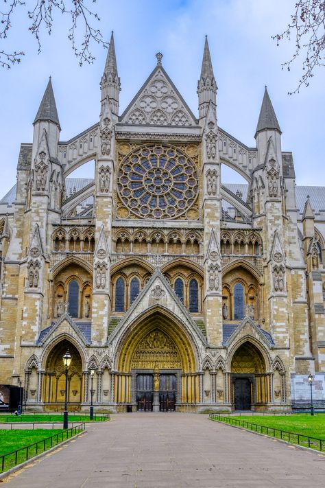 William And Catherine, Westminster Abbey London, London Postcard, Westminster London, London Architecture, Prince William And Catherine, Catherine Middleton, Princess Margaret, London Town