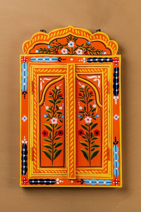 Hand Painted Furniture Diy Ideas, Hand Painted Furniture Bohemian, Orange Painted Furniture, Home Decor Ideas Vintage, Home Decor Ideas Boho, Living Room Designs Farmhouse, Indian Window, Vintage Home Decor Ideas, Hand Painted Mirror