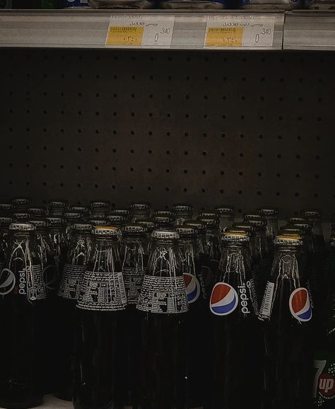 Pepsi Aesthetic Vintage, Pepsi Max Aesthetic, Pepsi Aesthetic, Ponyboy Curtis, Vlog Aesthetic, Coffee Bread, Team Orange, Key To My Heart, Pinterest Photos