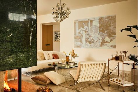 70s living room ideas 70s Inspired Living Room, Beige Marble Tile, Glam Interior, Glam Interior Design, 70s Living Room, London Living Room, Mod Furniture, London Living, Sculptural Furniture