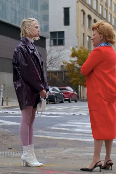 Lucy Boynton The Politician, The Politician Outfits, The Politician, Lucy Boynton, Netflix Show, Leopard Print Coat, Tv Show Outfits, Best Outfits, High Waisted Flares