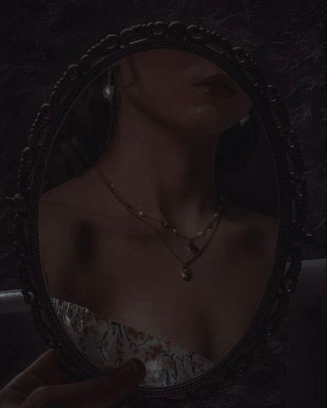 Aesthetic Icon, Soft Grunge, Dark Black, Mirror, Black