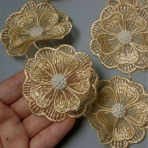 Patches Fabric, Patches Vintage, Sewing Lace, Saree Gown, Applique Patches, Fabric Flowers Diy, Floral Craft, Embroidery Designs Fashion, Craft Wedding