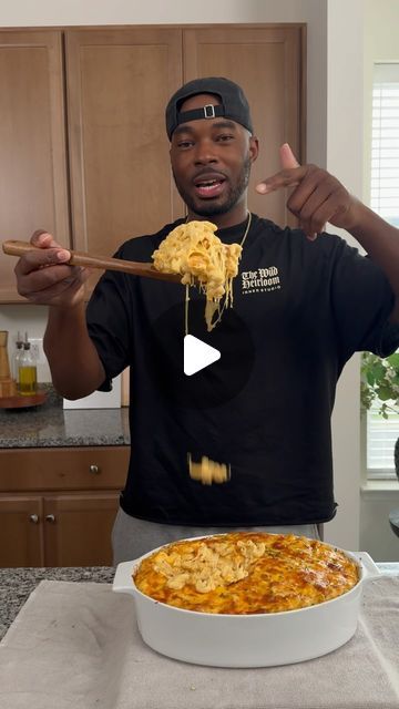 Mac N Cheese Black People, Quick Kids Dinner, Onestopchop Recipes, Mealtime With Melissa, Mac And Cheese Recipe Videos, Sides With Wings, Noodle Side Dishes, How To Make Mac And Cheese, Southern Mac And Cheese Recipe