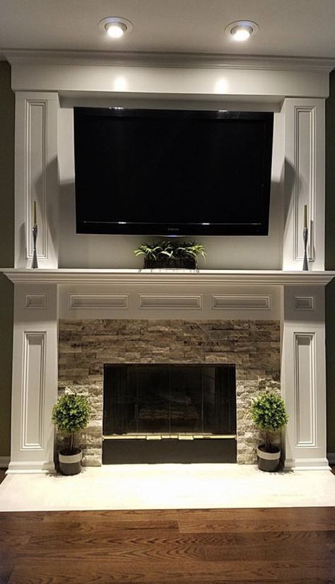 Magazine Living Room, Family Room Fireplace Wall Ideas, Fire Places Mantle, Indoor Chimney Living Rooms, Lighting Above Fireplace, Wainscoting Fireplace Wall With Tv, Traditional Fireplace Ideas With Tv, Chiminea Ideas Indoor, Ac Intake Cover Easy Diy