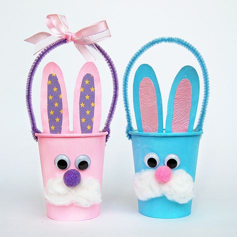 Bunny Basket Craft, Easter Bunny Basket Craft, Paper Cup Crafts, Easter Basket Crafts, Easter Arts And Crafts, Fun Craft Ideas, Fiesta Tropical, Easter Bunny Basket, Basket Crafts