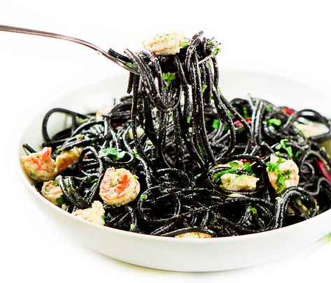 BLACK SPAGHETTI ( SQUID INK PASTA) | Chefjar Black Spaghetti Recipe, Black Ink Pasta Recipes, Black Pasta Recipe, Squid Spaghetti, Black Bean Spaghetti Recipes, Emo Food, Nightfall Book, Black Bean Spaghetti, Black Bean Pasta