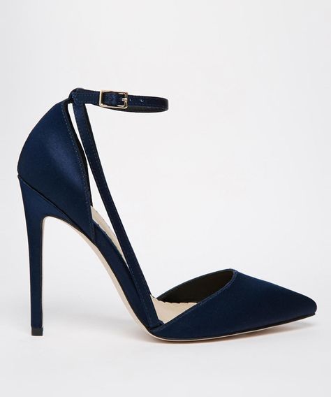 You'll Never Believe That These Accessories Are Under $100 from #InStyle Navy Blue High Heels, Navy High Heels, Navy Wedding Shoes, Hak Tinggi, Navy Blue Heels, Navy Heels, Blue High Heels, Classy Shoes, Wedding Shoes Heels