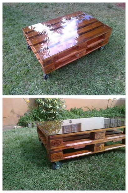 Pallets Coffee Table #palet #reciclando #recicled Pallet Coffee Tables, Pallet Furniture Plans, Pallet Furniture Designs, Wooden Pallet Furniture, Pallet Creations, Pallet Crafts, Diy Holz, Pallet Furniture Outdoor, Pallet Ideas