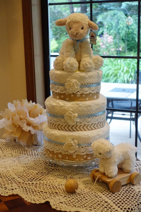 Diaper Cake for neutral Lamb Baby Shower. Sheep Baby Shower Ideas, Sheep Themed Baby Shower Ideas, Lamb Theme Baby Shower Ideas, Lamb Baby Shower Ideas, Baby Lamb Baby Shower Ideas, Little Lamb Baby Shower Ideas, Lamb Nursery Theme Gender Neutral, Lamb Baby Shower Theme, Lamb Baby Shower Cake