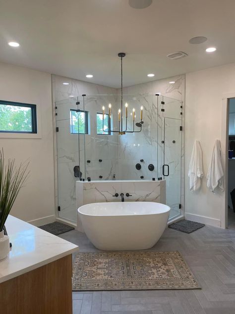 Shower With Tub Inside, Luxury Bathroom Ideas Master Suite, Vanity Remodel, Master Bath Layout, Master Remodel, Bathroom Layout Ideas, Modern Bathroom Designs, Future Bathroom, Big Tub