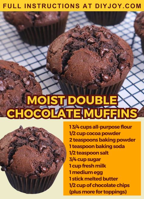 Double Chocolate Muffin Recipe, Diy Joy, Chocolate Muffin Recipe, Chocolate Cake Recipe Moist, Chocolate Muffin, Double Chocolate Muffins, Moist Muffins, Rock Recipes, Delicious Deserts