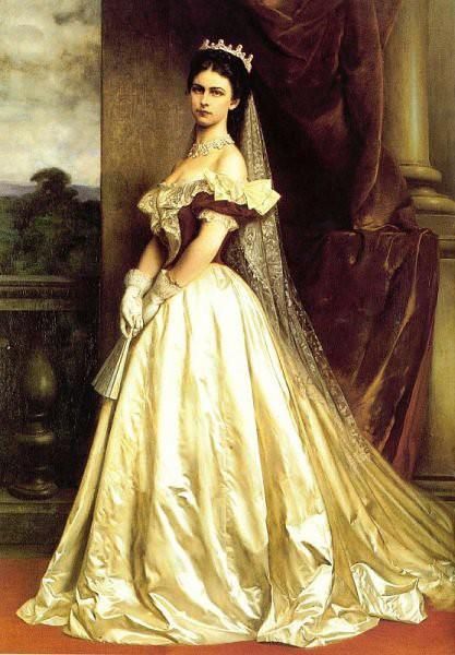 Elisabeth of Austria wearing a Charles Fredrich Worth gown for her coronation as queen of Hungary Empress Elisabeth Of Austria, Elisabeth Of Austria, Charles Frederick Worth, Empress Sissi, Empress Elisabeth, Istoria Artei, European Royalty, Vintage Gowns, Historical Dresses