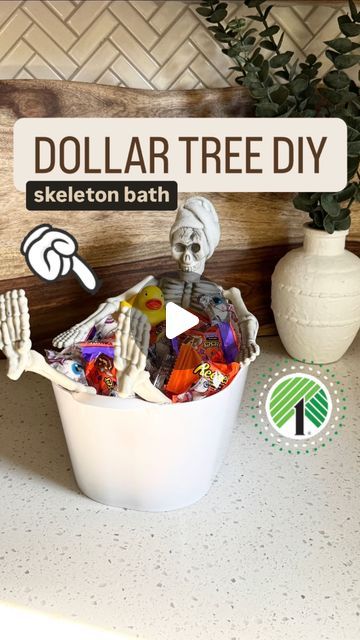 Emma Villaneda on Instagram: "Dollar Tree 💀SKELETON BATH 🛁 DIY!  🎃 Make sure you 👉🏻SAVE👈🏻this for Halloween time!! This was one of my most viral DIY’s last fall season, did you ever make one?!   💀🛁💀SHOPPING list: 🛒 Dollar Tree Skeleton  🛒 Dollar Tree Basket (for Bathtub) 🛒 Dollar Tree Wash Cloth 🛒 Dollar Tree Candy Filler 🛒 Hot Glue Gun/ Hot Glue  #diy #craft #dollartree #hack #homehacks #home #homedesign #diyproject #tutorial #hacks#lifestyle #decorhacks #affordablehomedecor #homedecor #decor #halloween #fall #kidscrafts #crafts #skeleton #candy #halloweendecor #falldecor #spooky" Dollar Tree Halloween Gift Basket, Skeleton Bathtub Decoration, Dollar Tree Halloween Basket, Dollar Tree Halloween Candy Bowl Diy, Skeleton Bubble Bath Diy, Dollar Tree Spider Bowl, Dollar Tree Boo Basket Ideas, Boo Basket Dollar Tree, Halloween Candy Dispenser