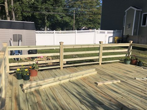 Farm Style Fence, Horizontal Deck Railing, Wire Deck Railing, Babymoon Photos, Railing Ideas, Fence Boards, Mobile Home Porch, Deck Stairs, Deck Railing