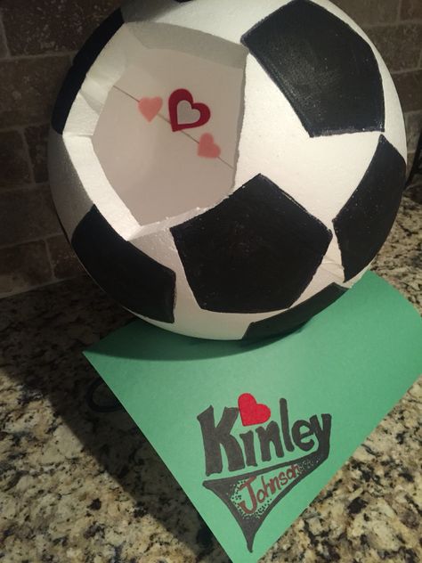 Soccer ball Valentine's Day box Boys Valentines Boxes Soccer, Soccer Ball Valentine Box Ideas, Soccer Valentines Boxes, Soccer Valentine Box Ideas, Soccer Valentines, Girls Valentines Boxes, Valentine School, Diy Valentines Box, Valentine Boxes For School