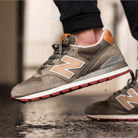 New Balance 996 Sneakers Art, New Balance 996, Trend Clothes, Streetstyle Outfit, Outfits Streetwear, Hipster Mens Fashion, Skate Wear, Urban Wear, Sneakers Men Fashion