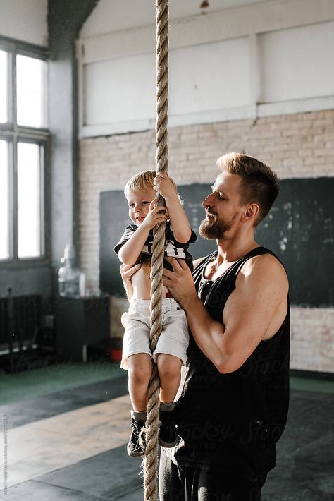 Working Out Together, Gym Family, Sports Injury Prevention, Kids Workout, Supplement Shop, Workout Photoshoot, Gym Photoshoot, Gym Images, Gym Photography