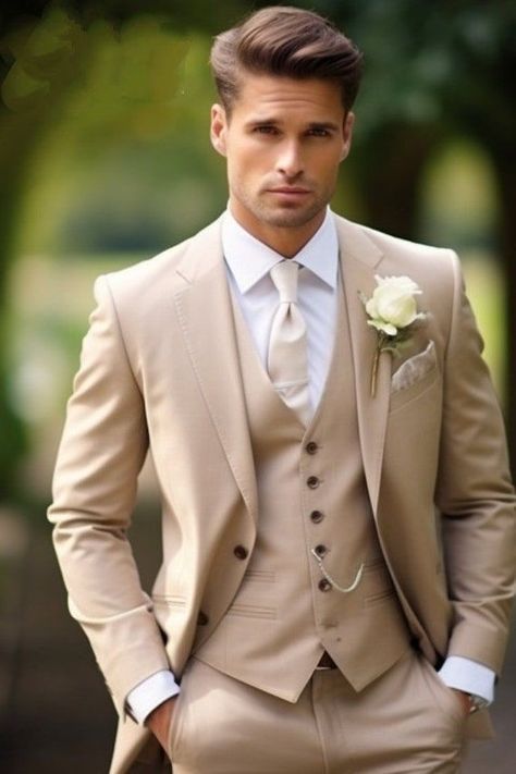 Wedding Suits Groom Beige, Champagne Wedding Suit, Beige Mens Suit Wedding, Nude Groomsmen Suits, Beige Tuxedo Wedding, Gold Groomsmen Suits, Champagne Suits For Men, Cream Suit Men Wedding, Wedding Suit Beige