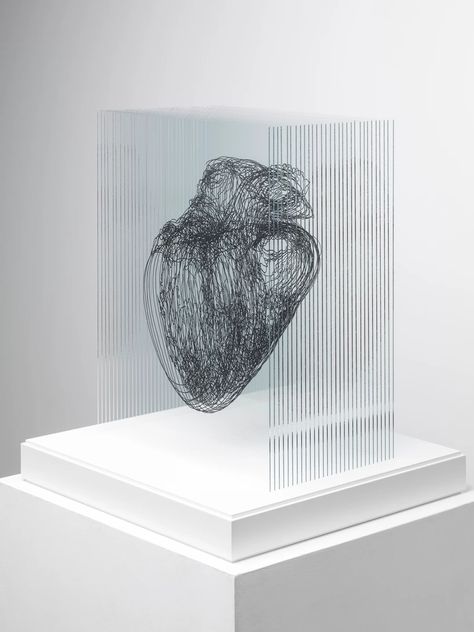 'Heart of Glass' | Anatomy Glass Layer Art, Glass Sculpture Art, Resin Objects, Case Studio, Transparent Art, Car Paint Jobs, Human Body Art, 3d Printing Art, Layered Art