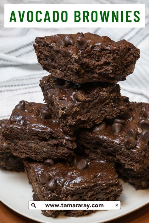 Avocado Brownies Recipe Avocado Banana Brownies, Brownie Avocado Recipe, Dark Chocolate Avocado Brownies, Fudgy Avocado Brownies, Avocado Protein Brownies, Freeze Avocado, Avocado Brownies, Avocado Chocolate, Pistachio Pudding