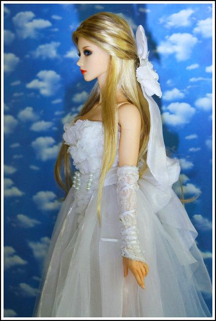 Bride Barbie, To My Niece, Dolly Fashion, Barbie Wedding Dress, Enchanted Doll, Barbie Bride, Custom Monster High Dolls, Barbie Dress Fashion, Barbie Wedding