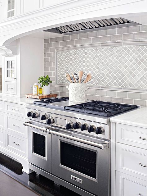 Kitchen Backsplash Ideas: Tile Backsplash Ideas Best Kitchen Design, Kitchen Backsplash Designs, Gorgeous Kitchens, Kitchen Tile, Kitchen Tiles Backsplash, Kitchen Redo, Trendy Kitchen, Counter Tops, Updated Kitchen