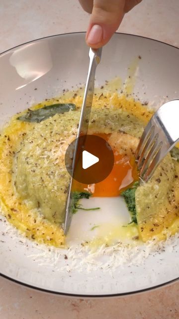 Ravioli With Egg Yolk, Egg Yolk Ravioli, Dinner Party Dishes, Spinach Ricotta, Egg Yolk, Ravioli, Ricotta, Dinner Party, Spinach